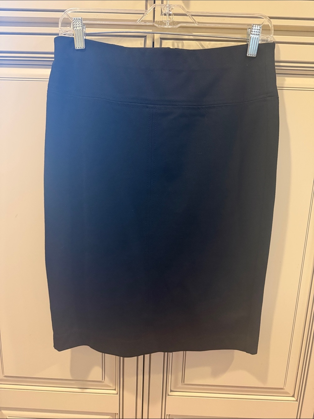 Ann Taylor Black Pencil Skirt - Sleek Office Staple